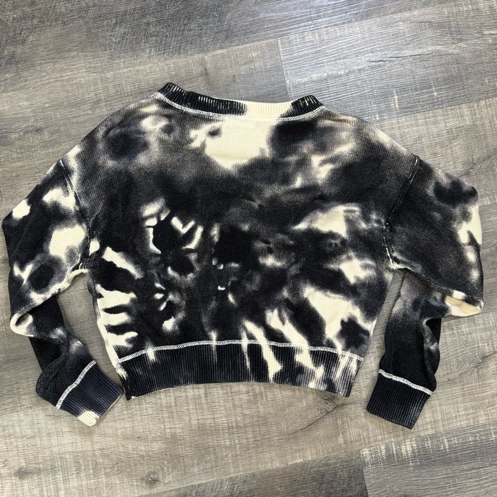 Natural Life “Taylor”Black & Cream Tie-Dyed Oversized, Cropped Sweater, Sz L,EUC - Picture 4 of 9